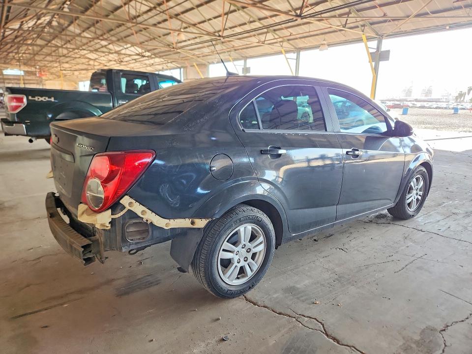 Photo 3 from auction – 2012 CHEVROLET SONIC with VIN 1G1JA5SH9C4216498