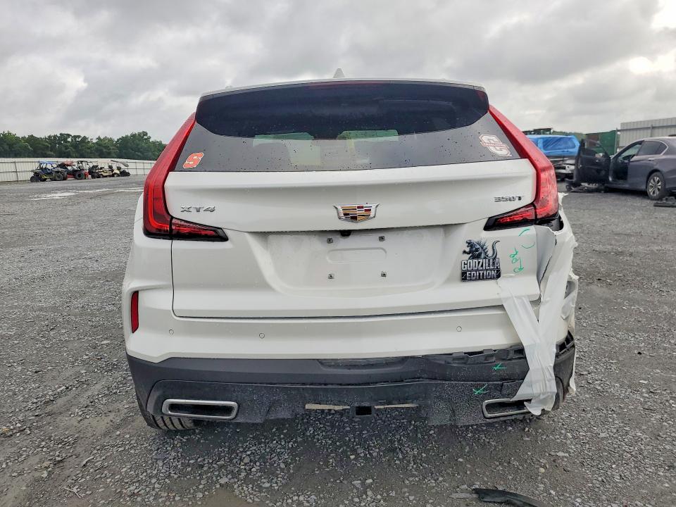 Photo 6 from auction – 2024 CADILLAC XT4 with VIN 1GYFZCR45RF101787