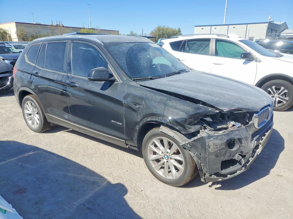 Photo 4 from auction – 2017 BMW X3 with VIN 5UXWZ7C30H0V89043