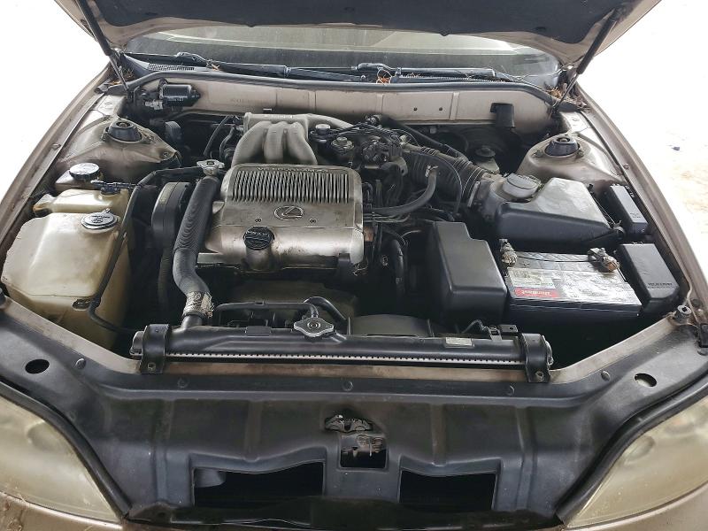 Photo 11 from auction – 1992 LEXUS ES 300 with VIN JT8VK13T2N0030540
