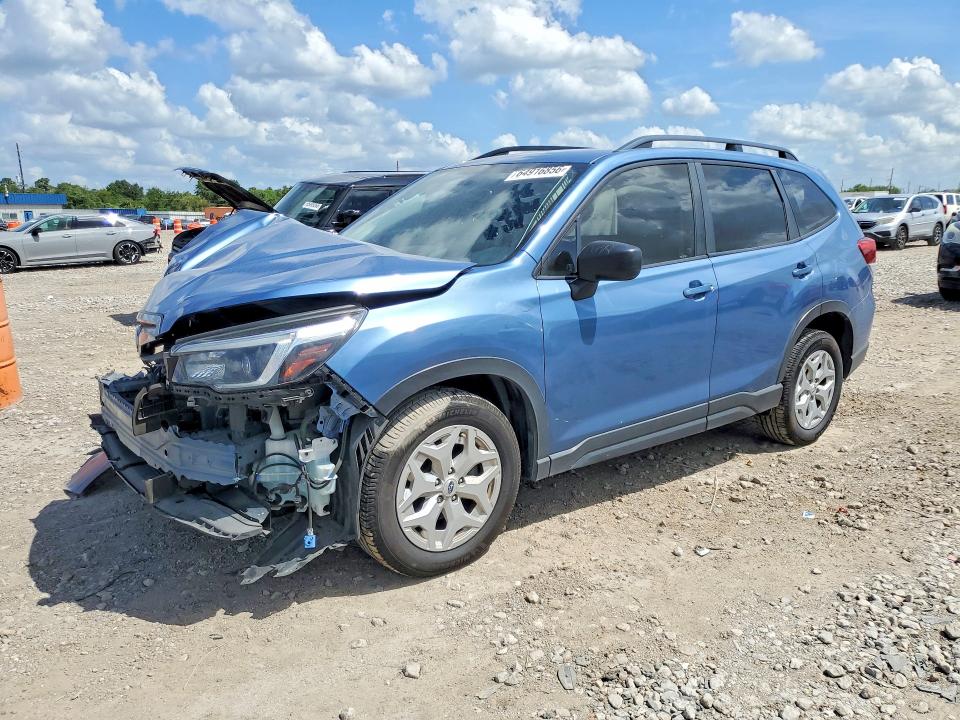 SUBARU FORESTER 2021 with VIN JF2SKADC8MH556823 - Photo from auction
