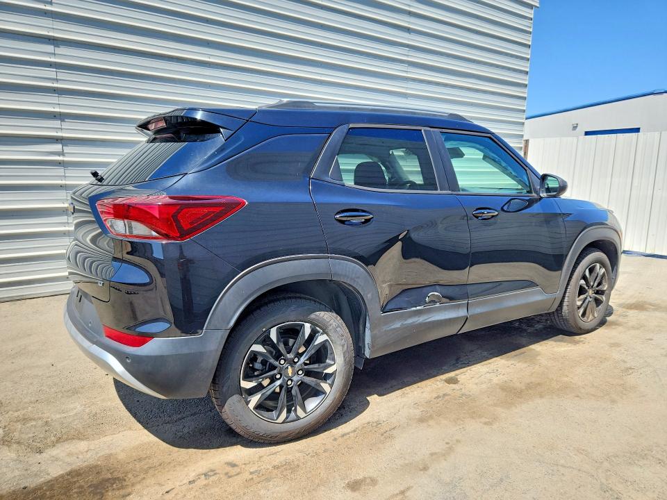 Photo 3 from auction – 2022 CHEVROLET TRAILBLAZER with VIN KL79MPSL9NB107598