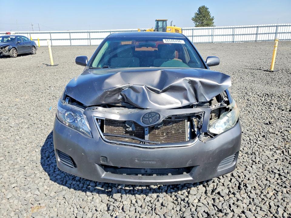 Photo 5 from auction – 2011 TOYOTA CAMRY with VIN 4T4BF3EKXBR165392