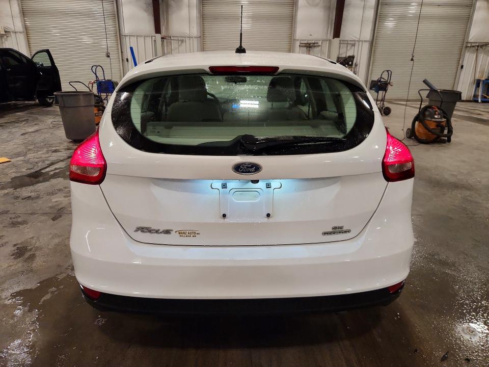 Photo 6 from auction – 2015 FORD FOCUS with VIN 1FADP3K25FL348600