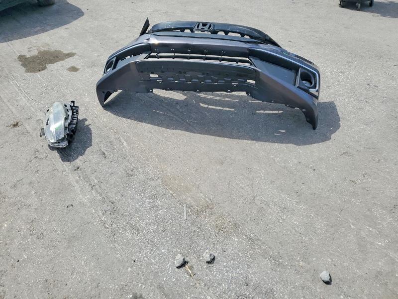 Photo 12 from auction – 2019 HONDA CIVIC with VIN 19XFC1F92KE005899