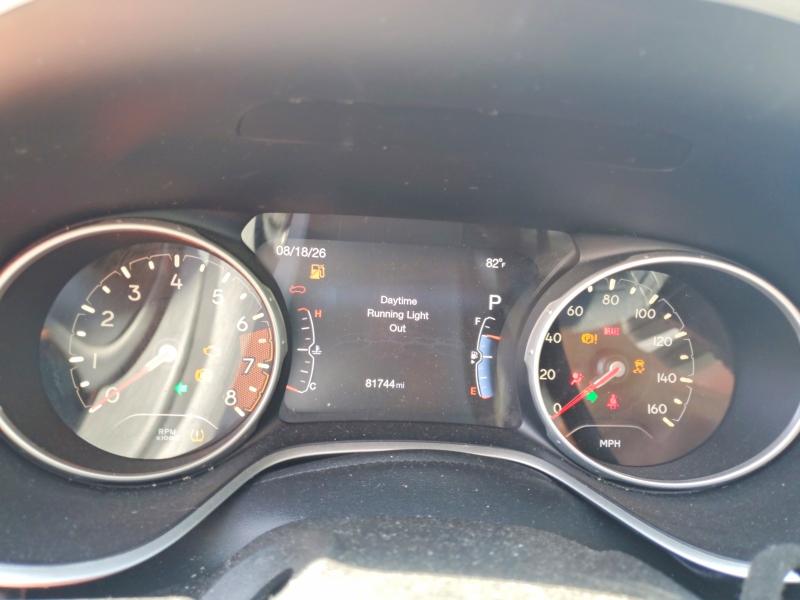 Снимка 9 от търг – 2017 JEEP COMPASS с VIN 3C4NJDCB2HT631922