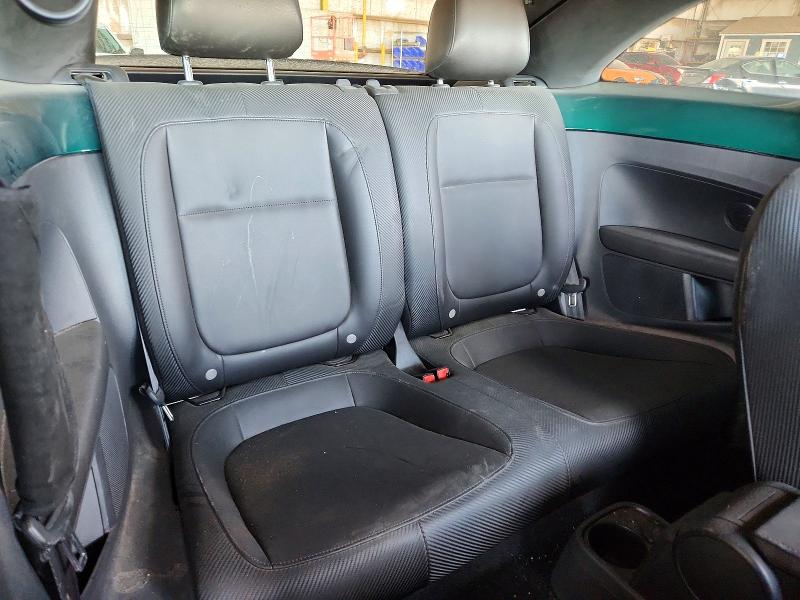 Photo 10 from auction – 2017 VOLKSWAGEN BEETLE with VIN 3VWJ17AT2HM618655