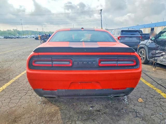 Снимка 6 от търг – 2017 DODGE CHALLENGER с VIN 2C3CDZAG7HH594616
