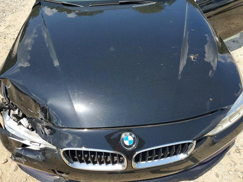Photo 11 from auction – 2017 BMW 330 with VIN WBA8B9G34HNU52918
