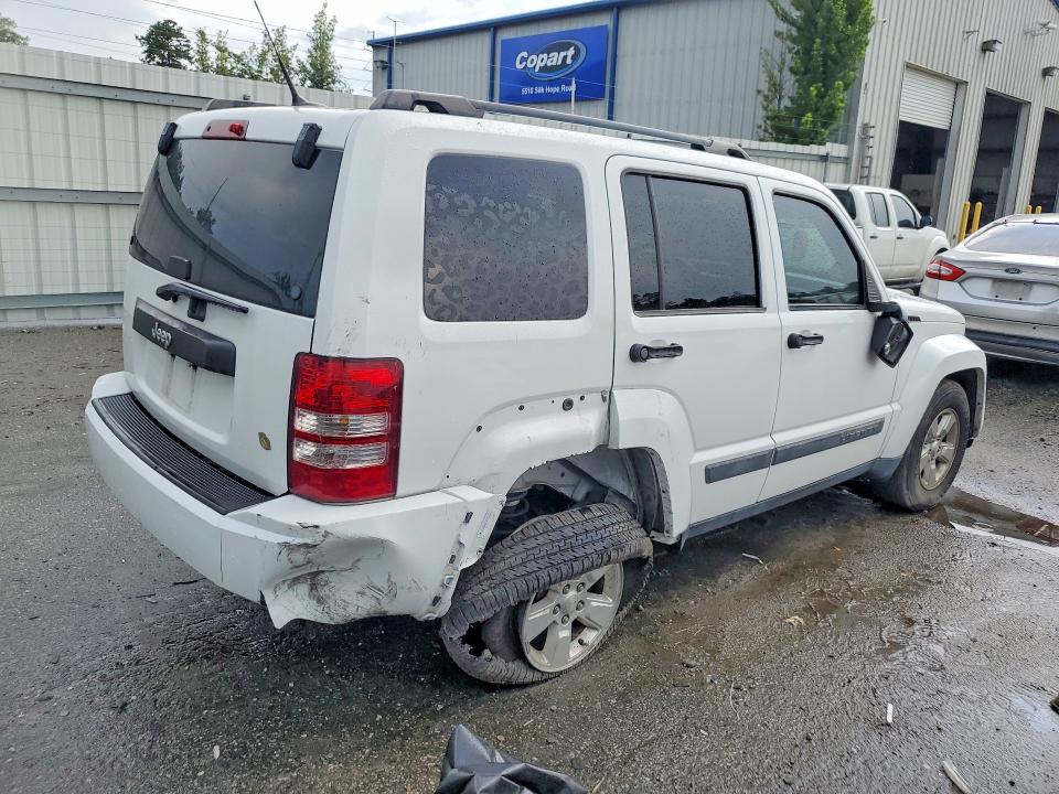Photo 3 from auction – 2011 JEEP LIBERTY with VIN 1J4PP2GK0BW569664