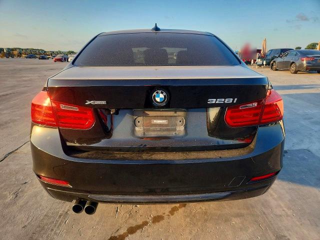 Photo 6 from auction – 2013 BMW 328 with VIN WBA3B3C57DJ811579