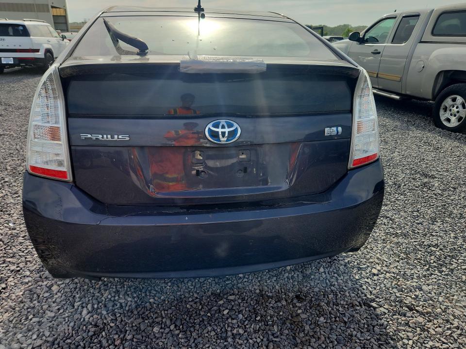 Photo 6 from auction – 2011 TOYOTA PRIUS with VIN JTDKN3DU2B0268382