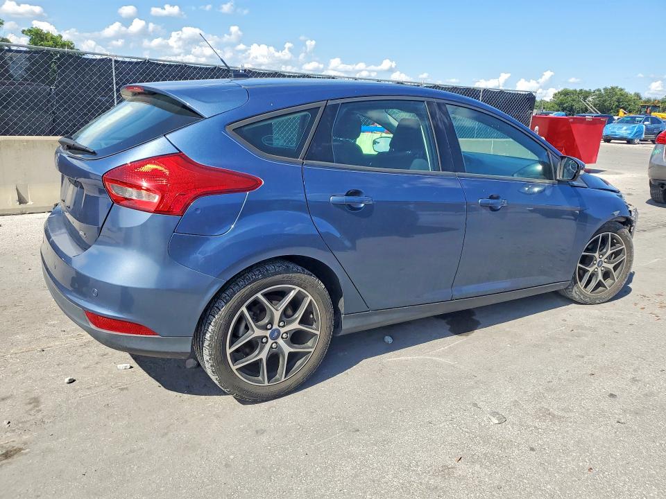 Photo 3 from auction – 2018 FORD FOCUS with VIN 1FADP3M21JL308441