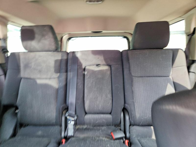 Photo 10 from auction – 2010 JEEP COMMANDER with VIN 1J4RG4GK2AC131569