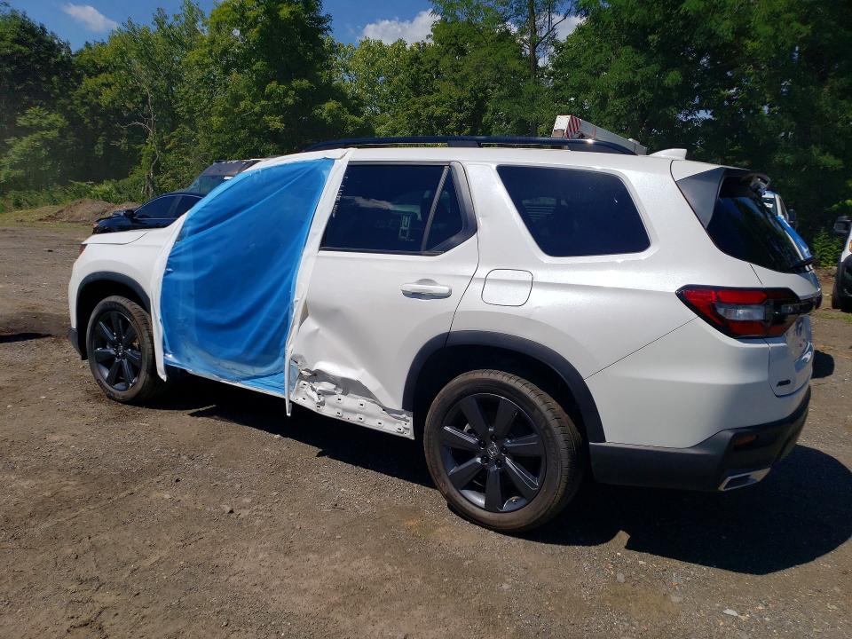 Photo 2 from auction – 2025 HONDA PILOT with VIN 5FNYG1H37SB183565