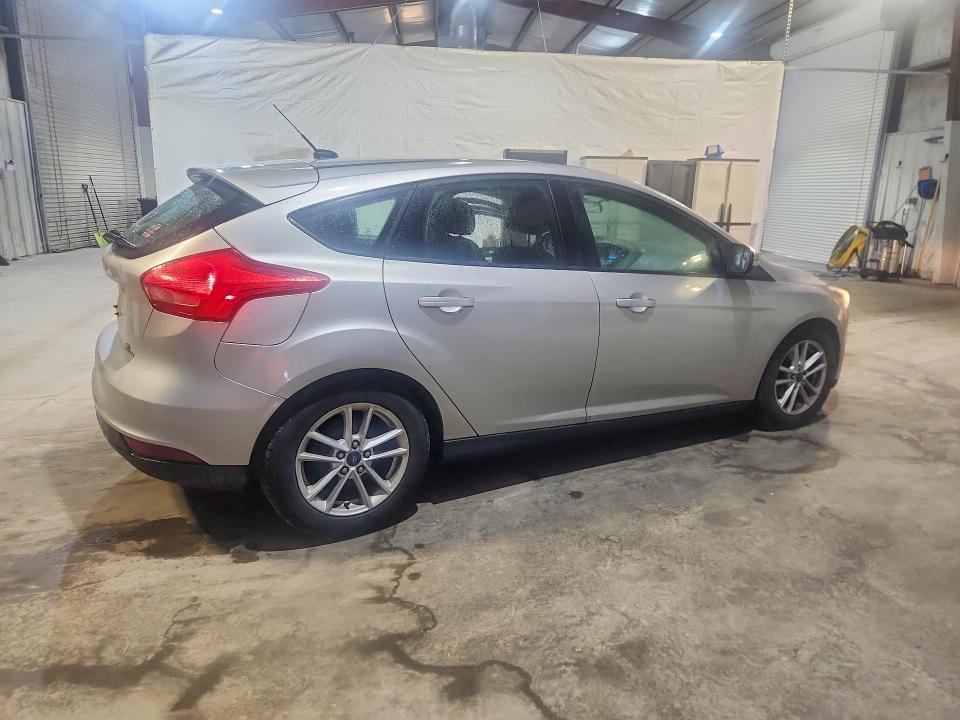 Photo 3 from auction – 2015 FORD FOCUS with VIN 1FADP3K2XFL202175