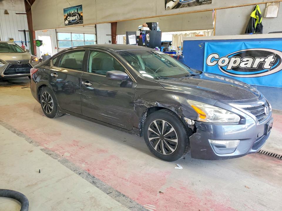 Photo 4 from auction – 2013 NISSAN ALTIMA with VIN 1N4AL3AP9DC161952