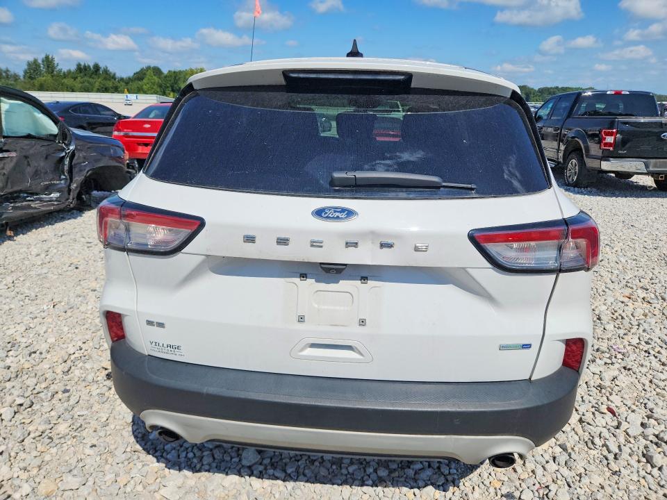 Photo 6 from auction – 2020 FORD ESCAPE with VIN 1FMCU9G63LUA27332