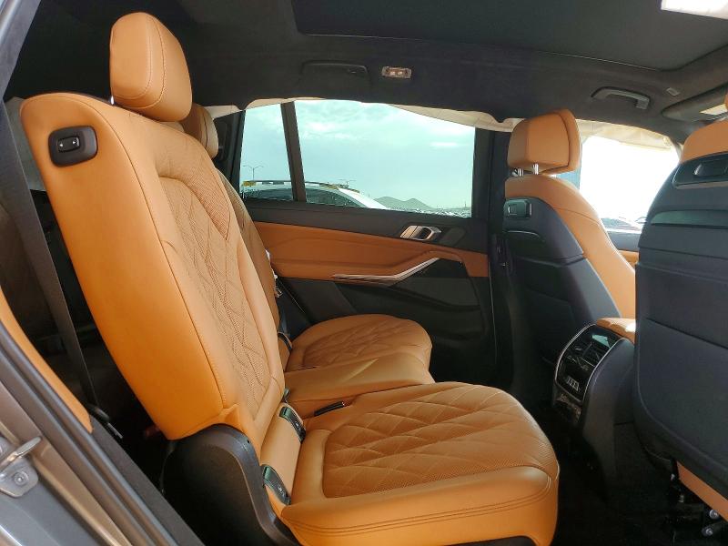 Foto 10 de la subasta – 2023 BMW X7 con VIN 5UX23EM01P9P50177