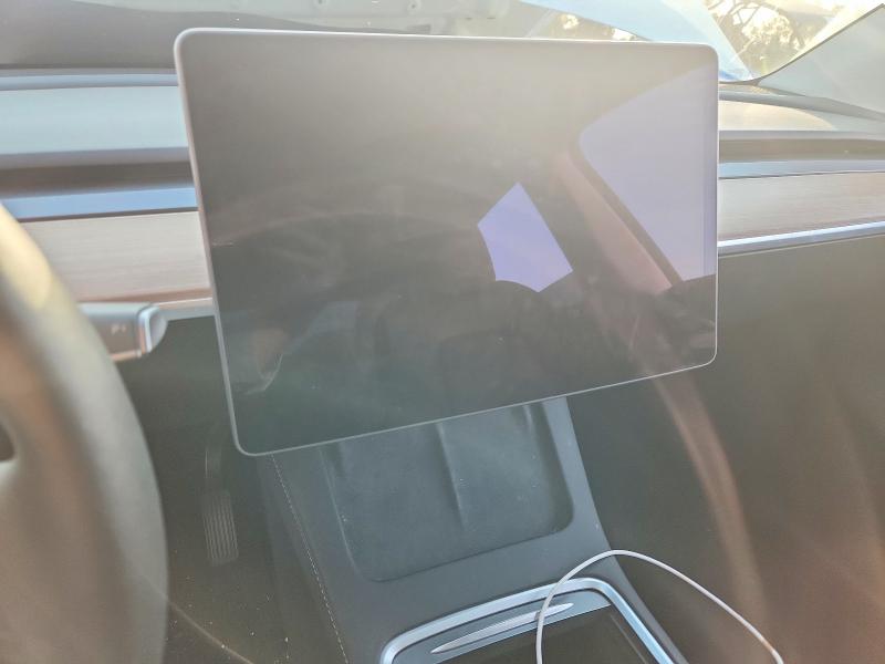 Photo 9 from auction – 2025 TESLA MODEL Y with VIN 7SAYGDED9SF311547