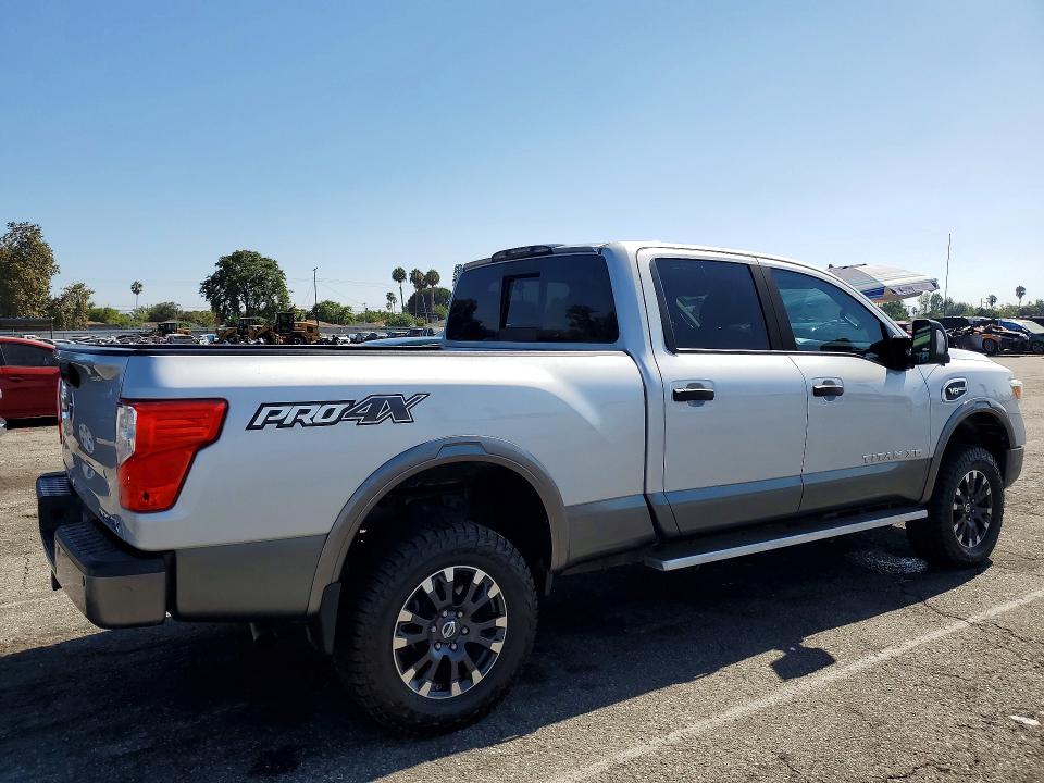 Photo 3 from auction – 2016 NISSAN TITAN XD with VIN 1N6AA1F4XGN512330
