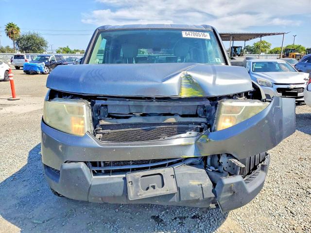 Photo 5 from auction – 2011 HONDA ELEMENT with VIN 5J6YH2H70BL002643