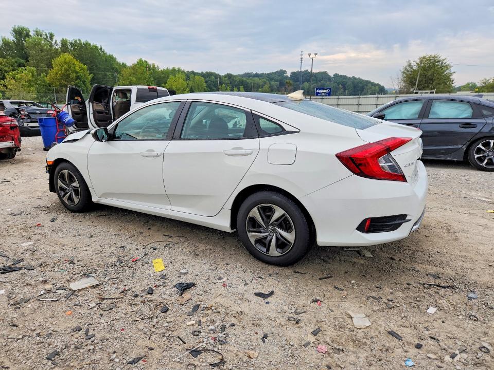 Photo 2 from auction – 2019 HONDA CIVIC with VIN 19XFC2F69KE032125