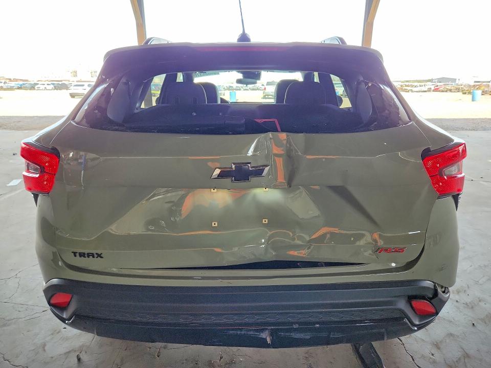 Photo 6 from auction – 2024 CHEVROLET TRAX with VIN KL77LJE2XRC120726