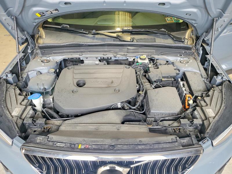 Photo 12 from auction – 2023 VOLVO XC40 with VIN YV4L12UA1P2015188