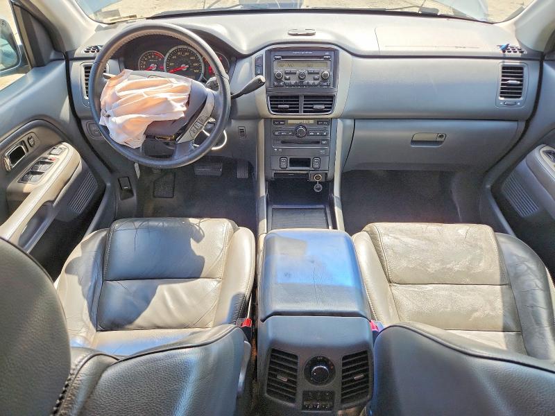Photo 8 from auction – 2006 HONDA PILOT with VIN 5FNYF18606B026267