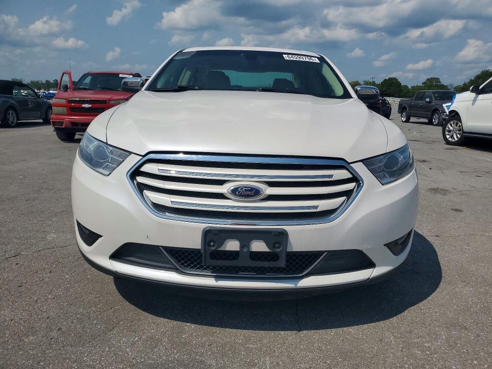 Photo 5 from auction – 2015 FORD TAURUS with VIN 1FAHP2F89FG139184