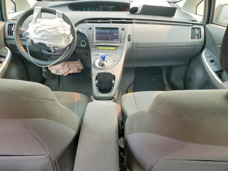 Photo 8 from auction – 2011 TOYOTA PRIUS with VIN JTDKN3DU8B0298406