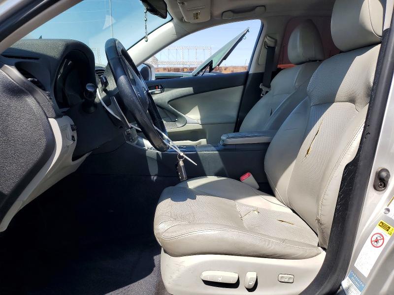 Photo 7 from auction – 2008 LEXUS IS with VIN JTHBK262385056003