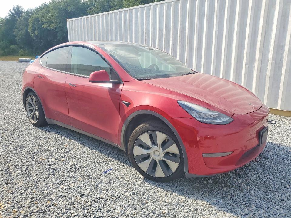 Photo 4 from auction – 2021 TESLA MODEL Y with VIN 5YJYGDEE8MF306302