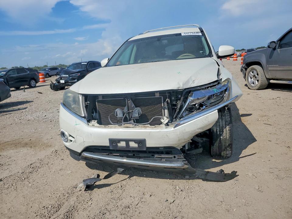 Photo 5 from auction – 2015 NISSAN PATHFINDER with VIN 5N1AR2MN2FC701251