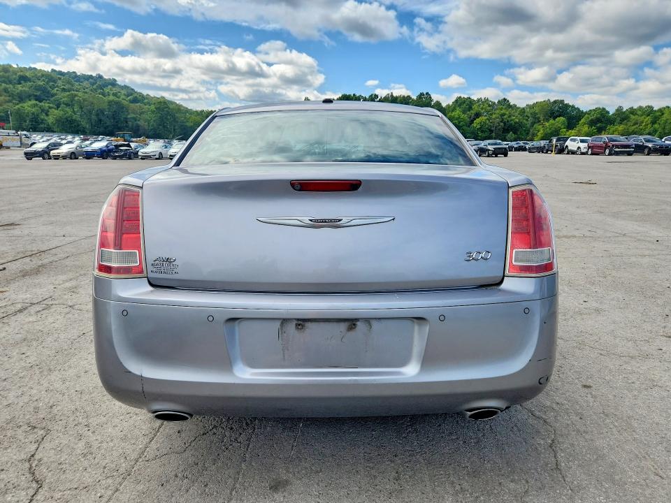 Foto 6 de la subasta – 2013 CHRYSLER 300 con VIN 2C3CCAGT7DH603656