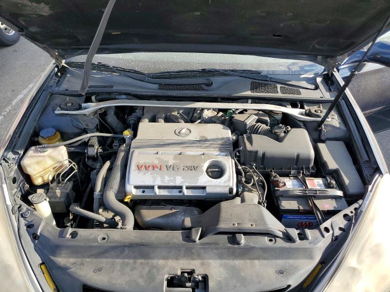 Photo 11 from auction – 2003 LEXUS ES with VIN JTHBF30G936010452
