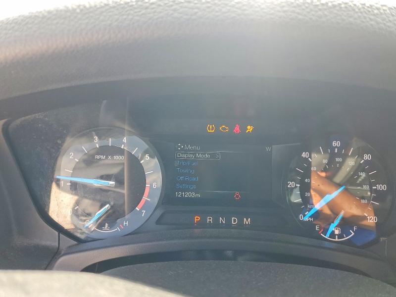 Foto 9 de la subasta – 2015 FORD EXPEDITION con VIN 1FMJK1HT0FEF19110