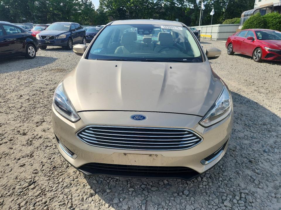 Photo 5 from auction – 2017 FORD FOCUS with VIN 1FADP3J21HL321902