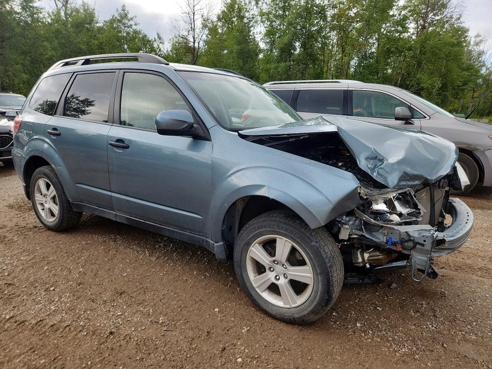 Photo 4 from auction – 2013 SUBARU FORESTER with VIN JF2SHCBC6DH424592