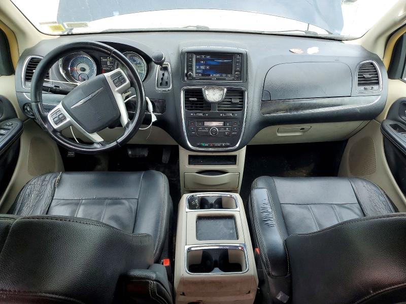 Photo 8 from auction – 2016 CHRYSLER TOWN & COUNTRY with VIN 2C4RC1BG7GR205359