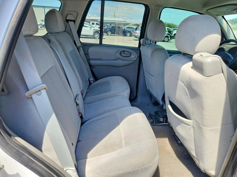 Photo 11 from auction – 2008 CHEVROLET TRAILBLAZER with VIN 1GNDT13S082259963