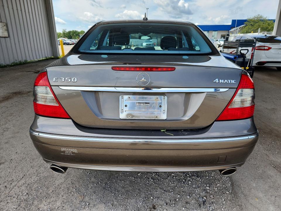Photo 6 from auction – 2008 MERCEDES-BENZ E with VIN WDBUF87X18B218402