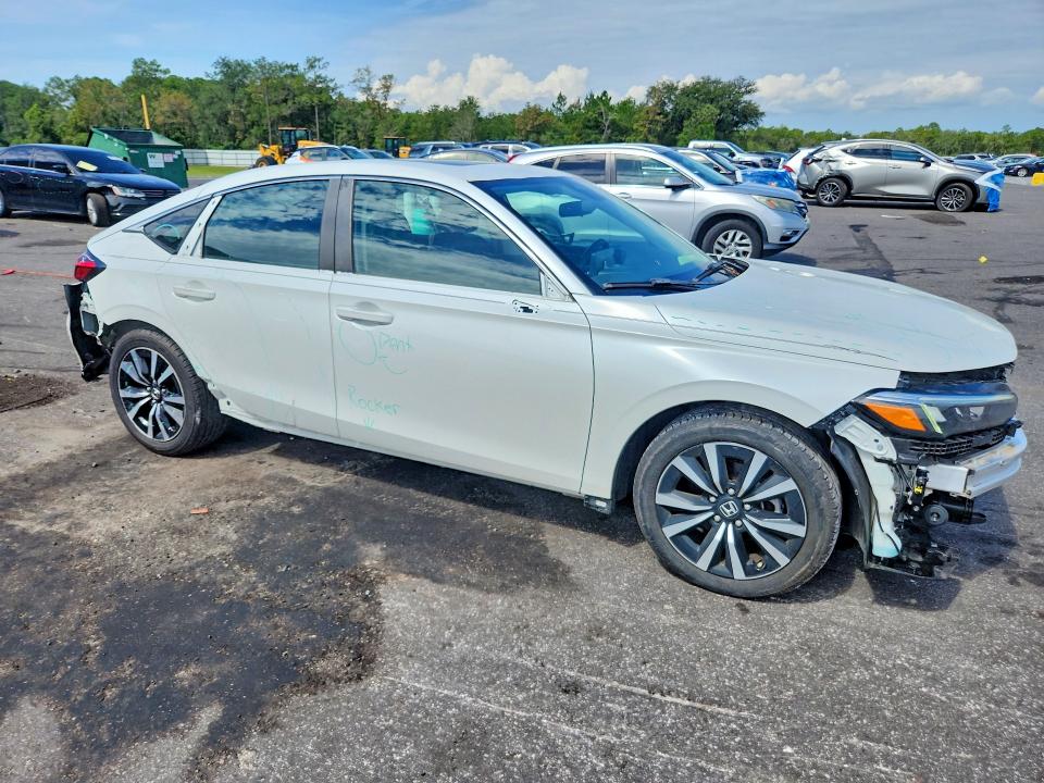 Photo 4 from auction – 2024 HONDA CIVIC with VIN 19XFL1H73RE005478