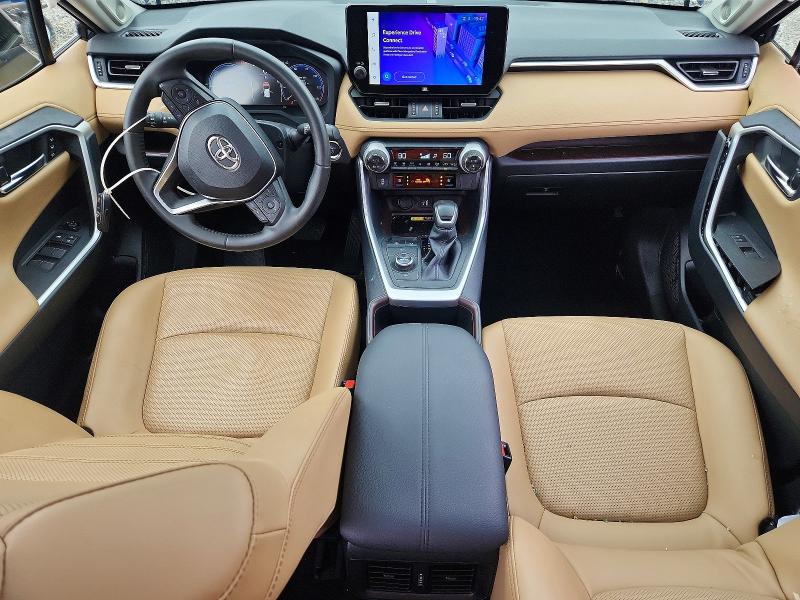 Photo 8 from auction – 2023 TOYOTA RAV4 with VIN JTMD6RFV8PD111843