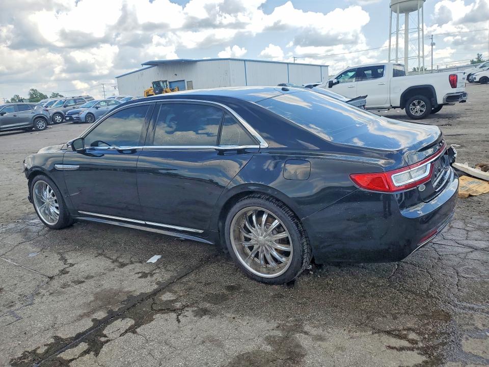 Photo 2 from auction – 2017 LINCOLN CONTINENTAL with VIN 1LN6L9NC7H5605555
