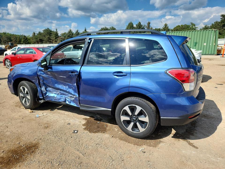 Photo 2 from auction – 2017 SUBARU FORESTER with VIN JF2SJAEC4HH551481