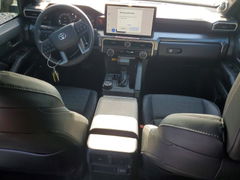 Photo 8 from auction – 2025 TOYOTA 4RUNNER with VIN JTEVA5BR8S5031977