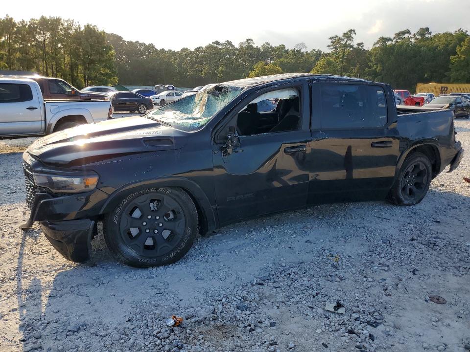 RAM 1500 2026 with VIN 3C6RREFG3T4187662 - Photo from auction