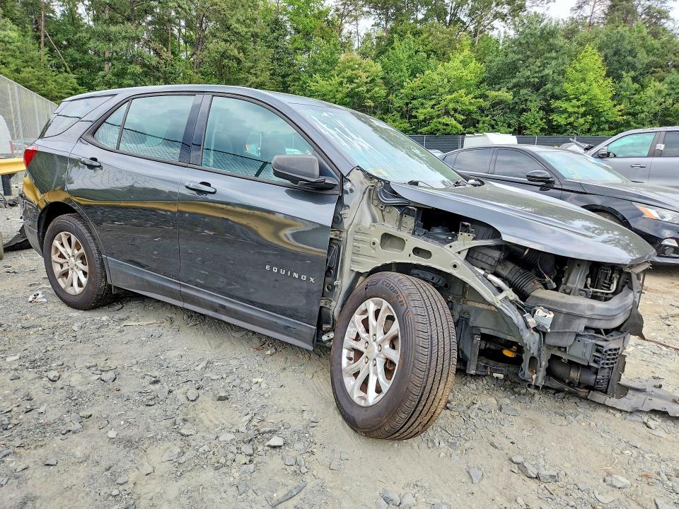 Photo 4 from auction – 2019 CHEVROLET EQUINOX with VIN 2GNAXHEV7K6186561
